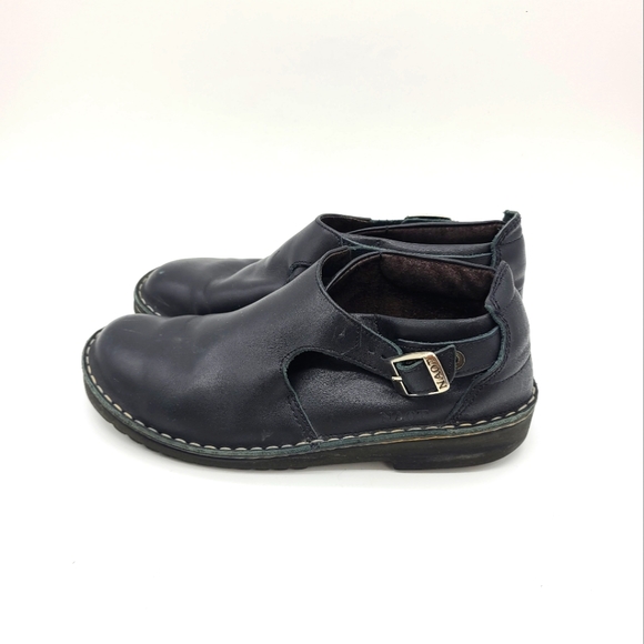 Naot The Malta Leather Shoes - Picture 1 of 11